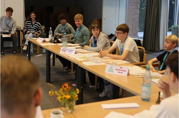 20250911_Planspiel_Demokratie1_Slider.jpg  